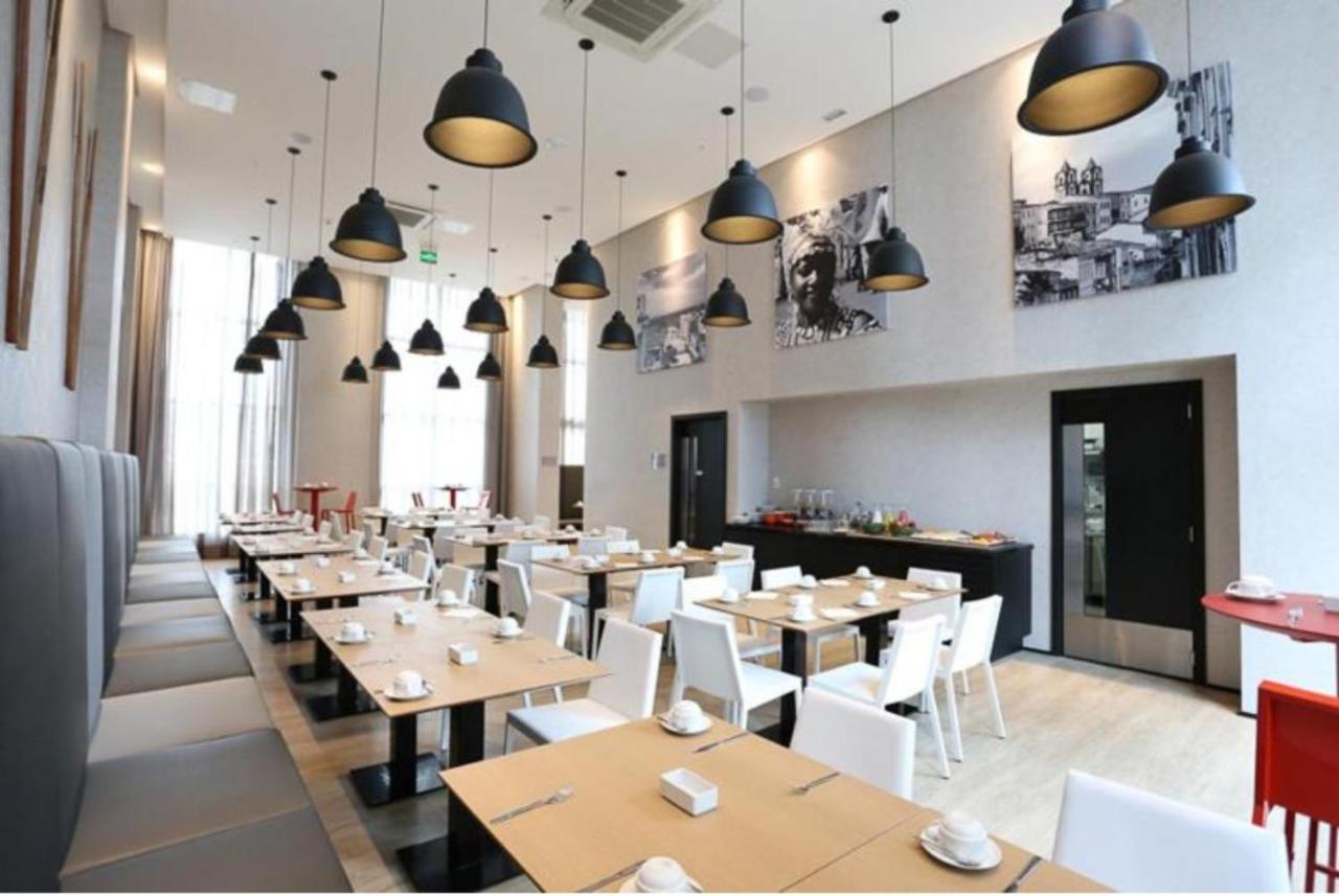 Suites Mondial Salvador Flat ภายนอก รูปภาพ